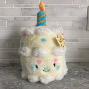 FAO SCHWARZ birthday cake plushie NWT